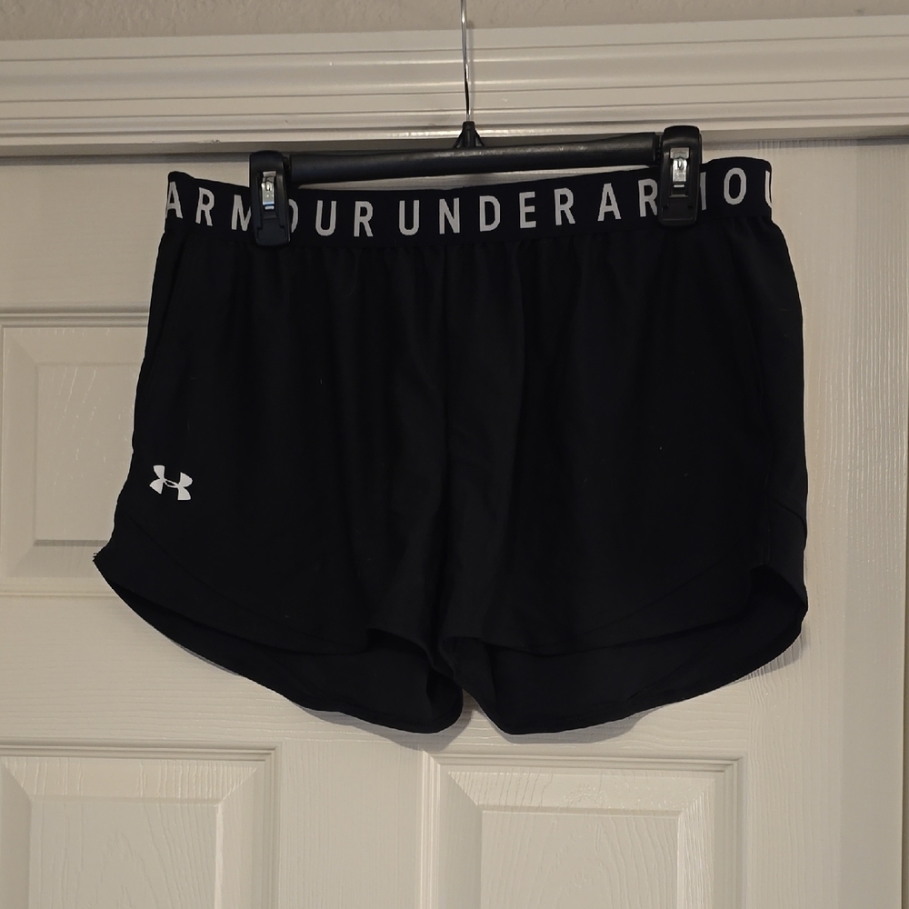 Under Armour Women's Black Sports Shorts